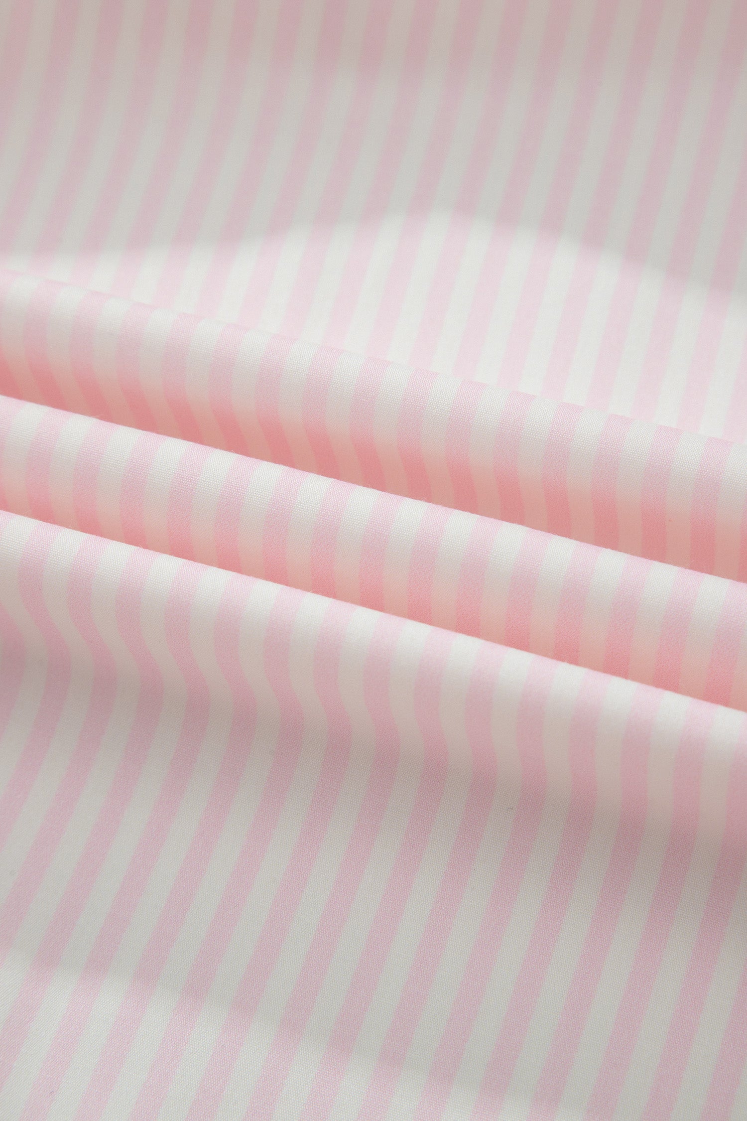 FLUTTER SLEEVE STRIPE TOP