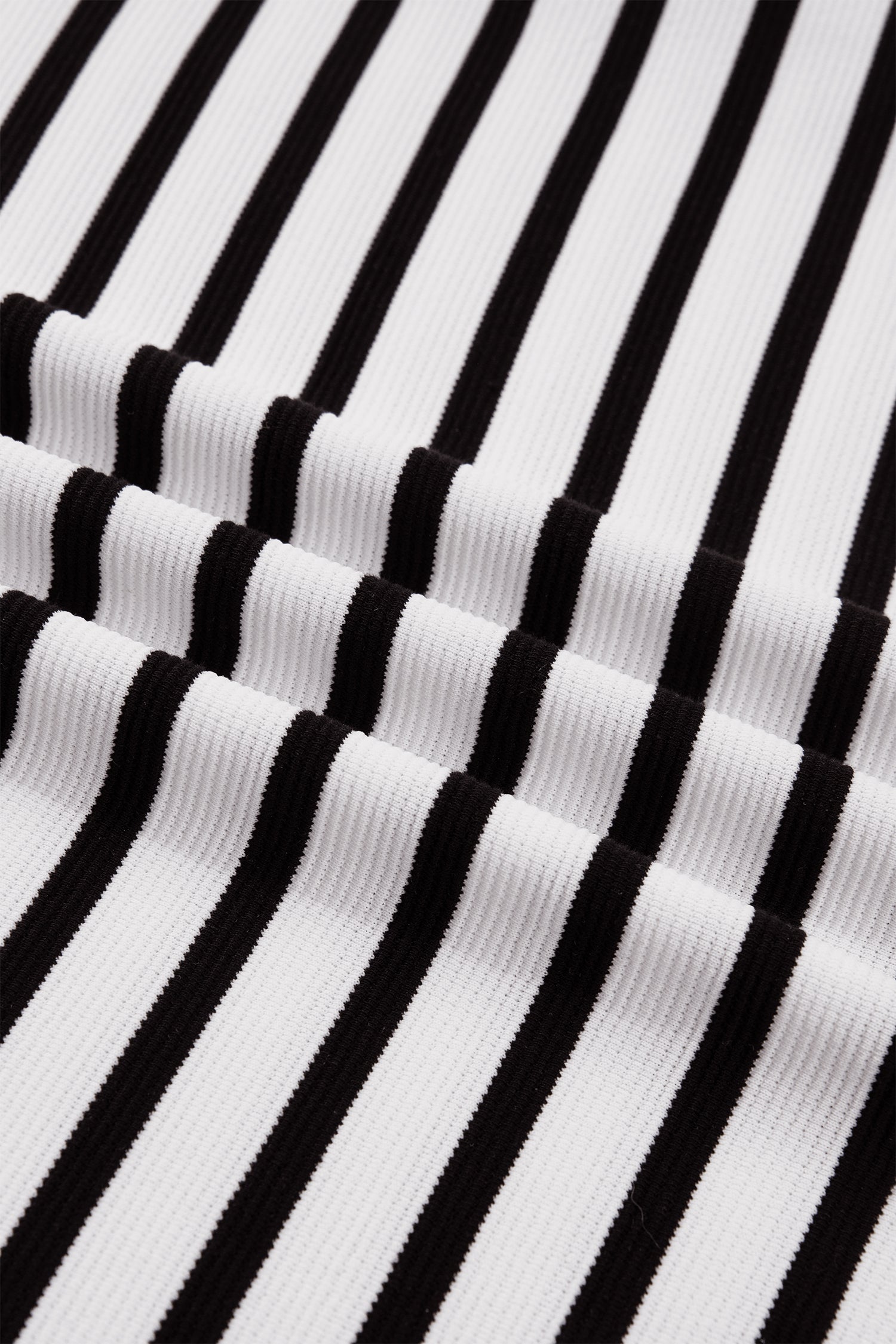 NAYOMI TEA TOP