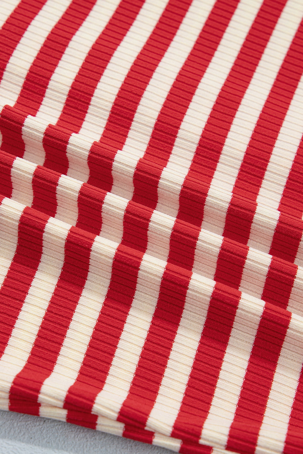 STRAWBERRY STRIPE TOP