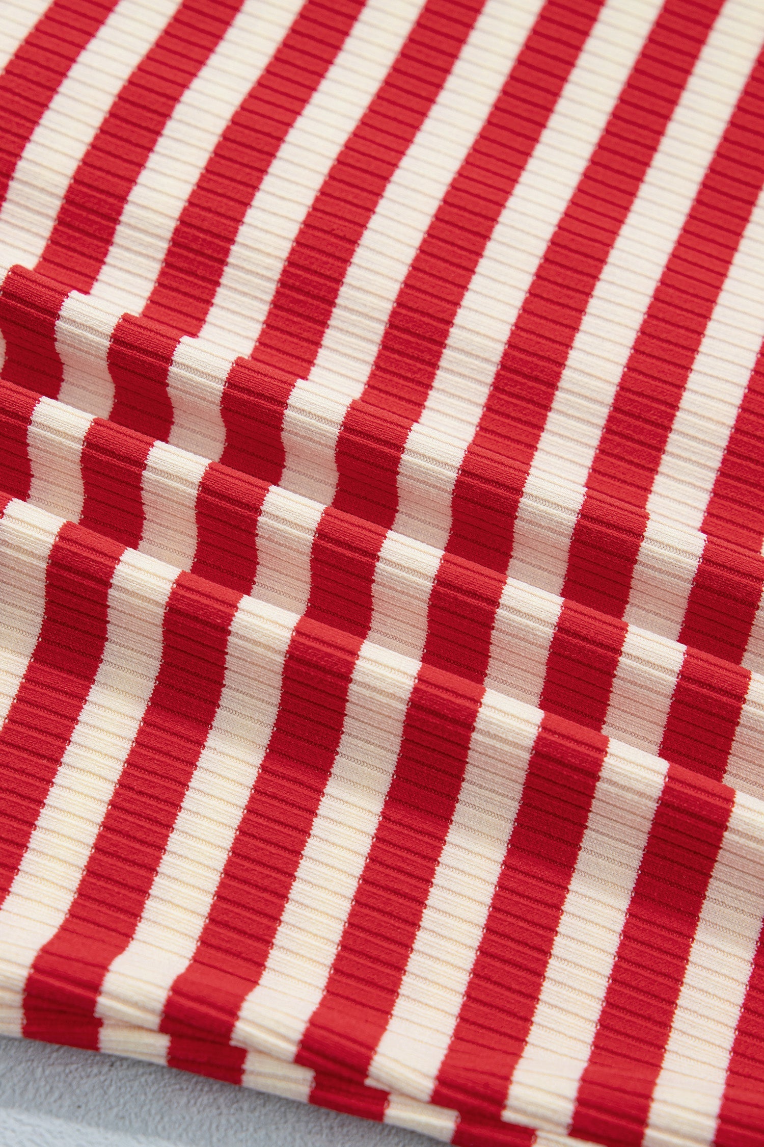 STRAWBERRY STRIPE TOP
