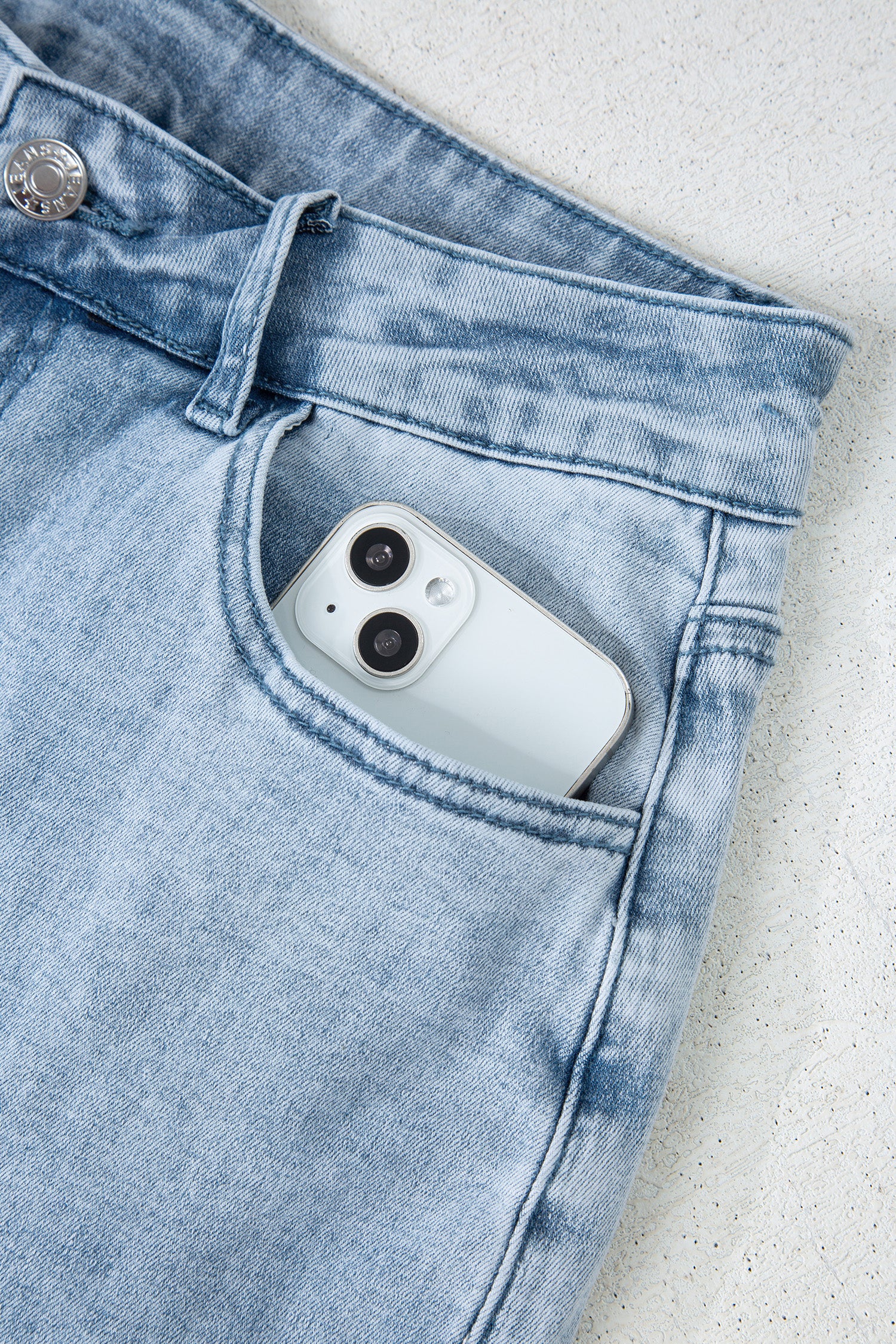WHITE BOW KNOW DENIM