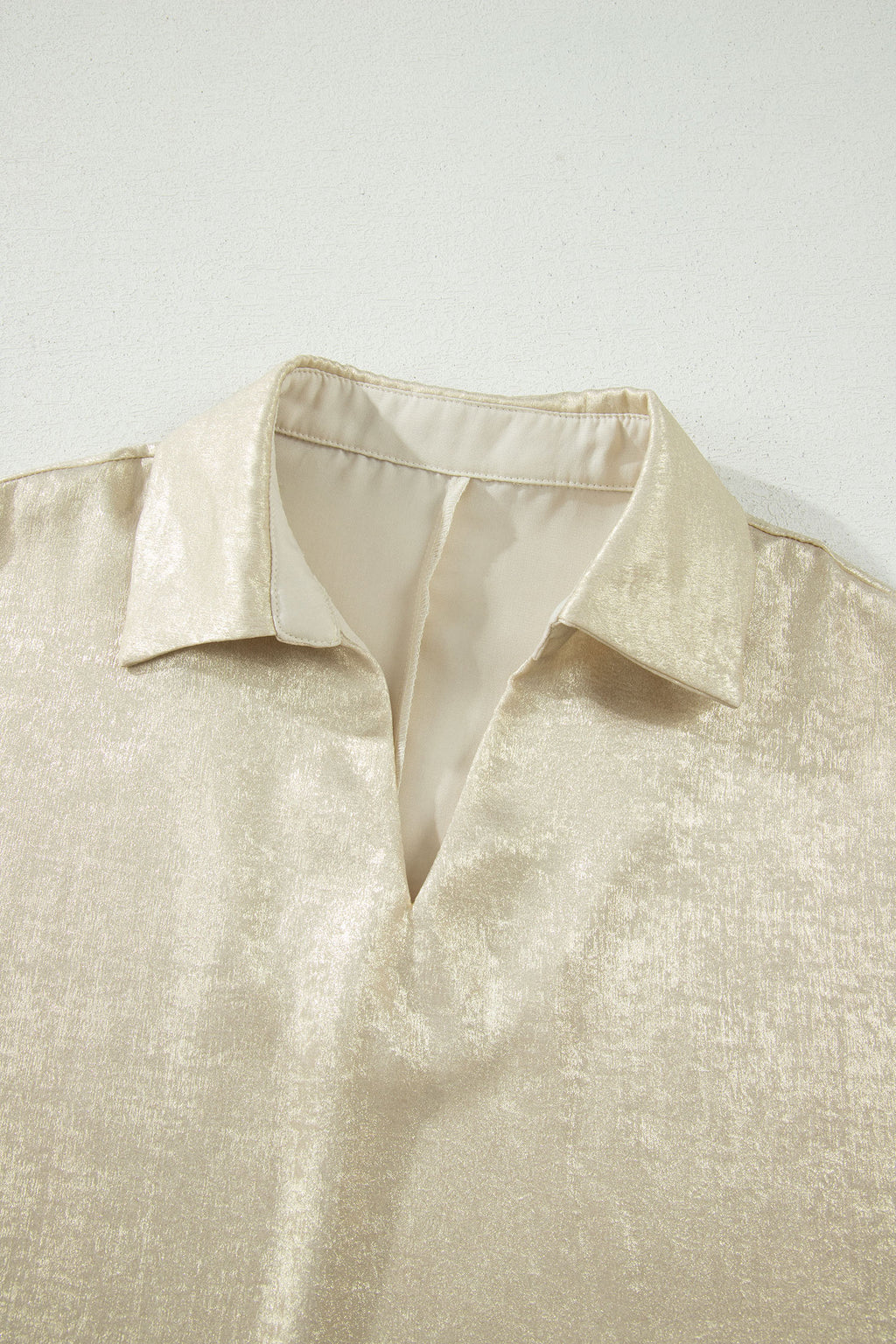METALLIC & CHIC TOP