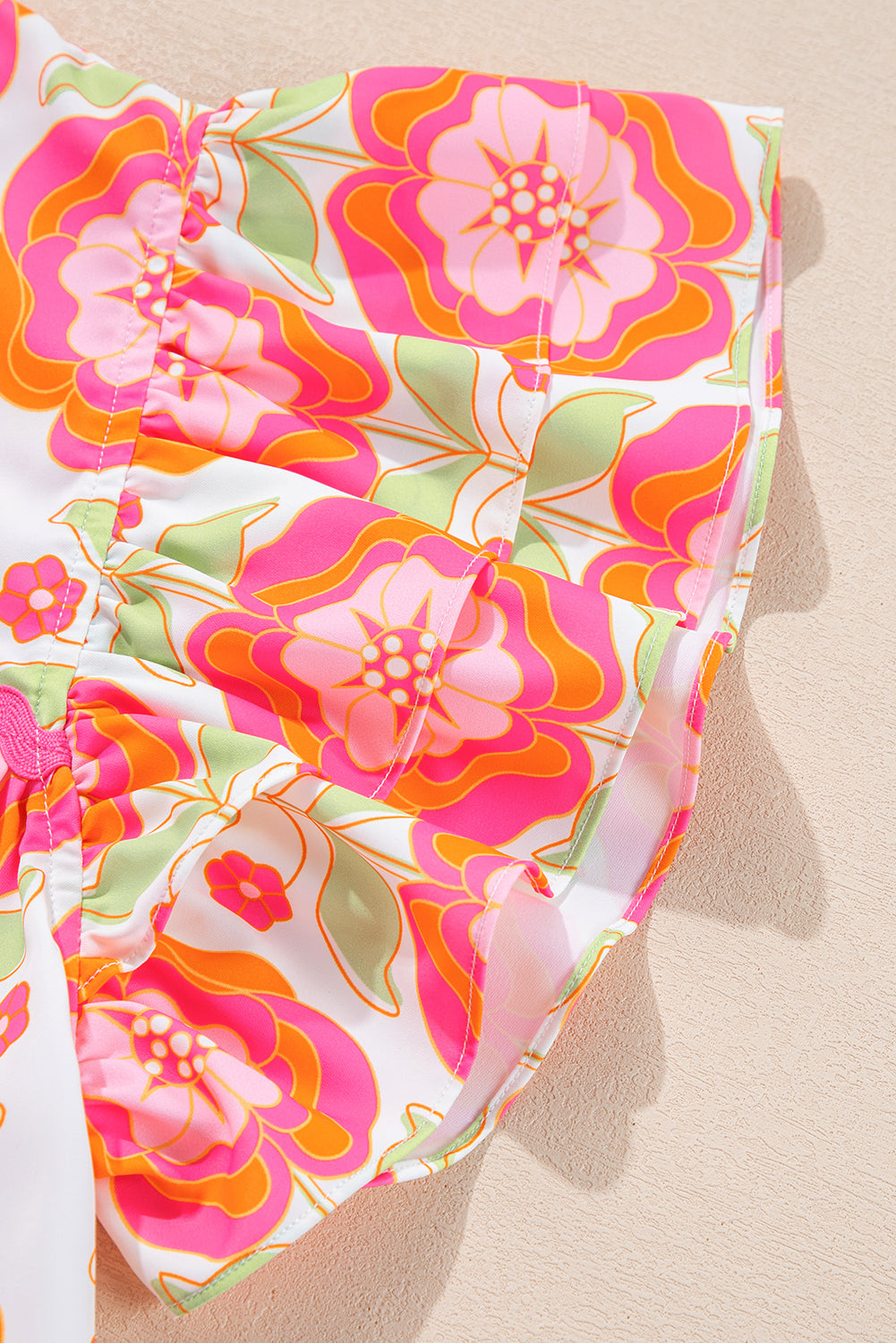 ROSE CHAMPAGNE FLORAL TOP
