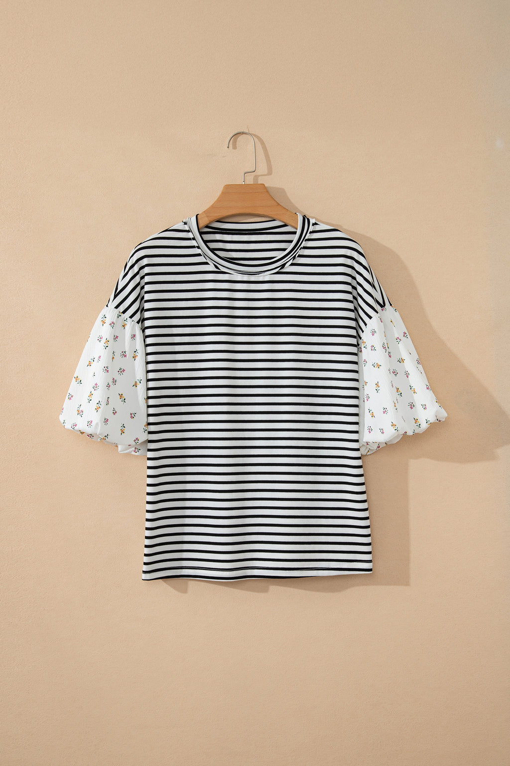 STRIPE & FLORAL TOP