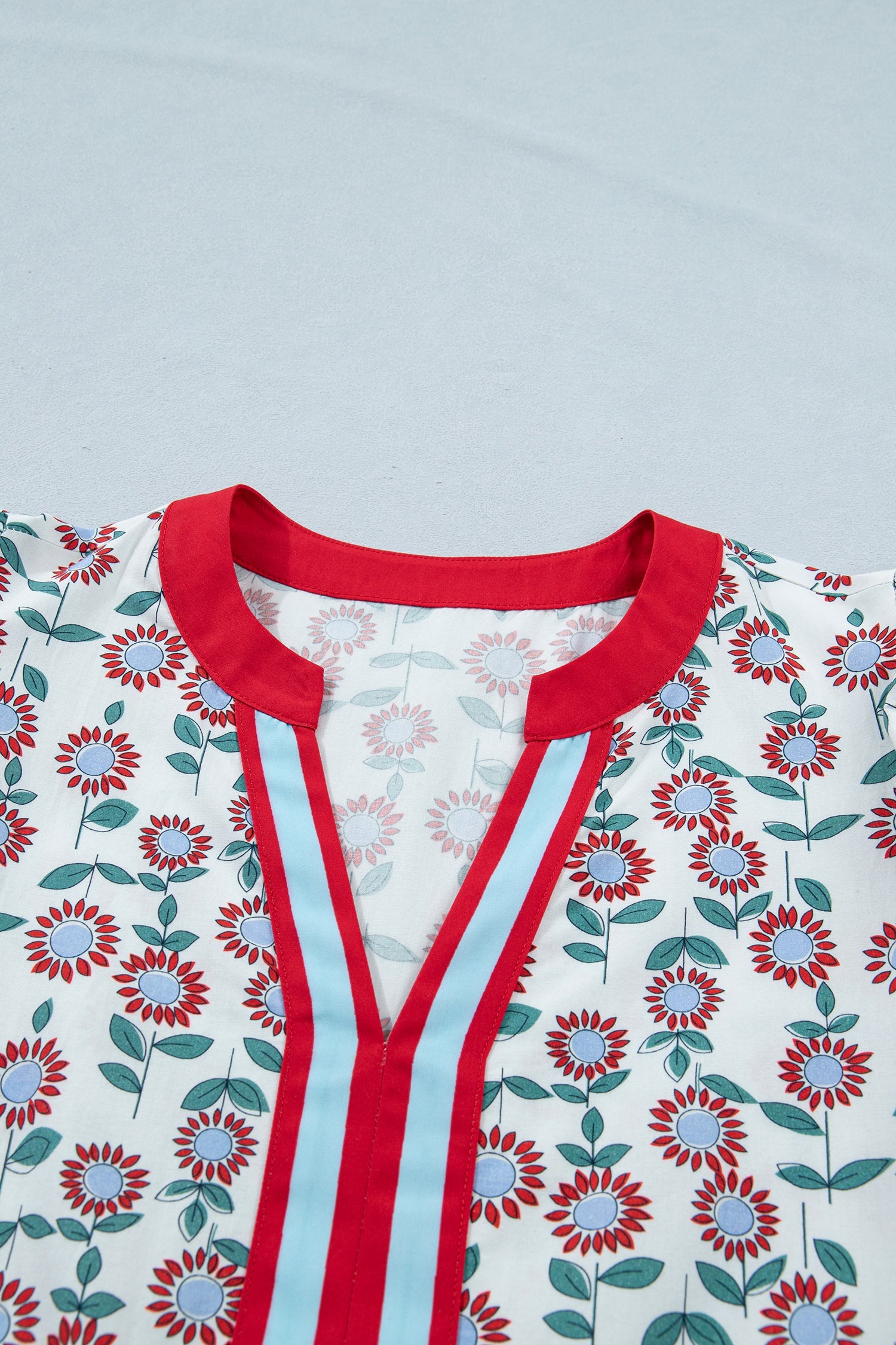 FLORAL FLUTTER RWB TOP