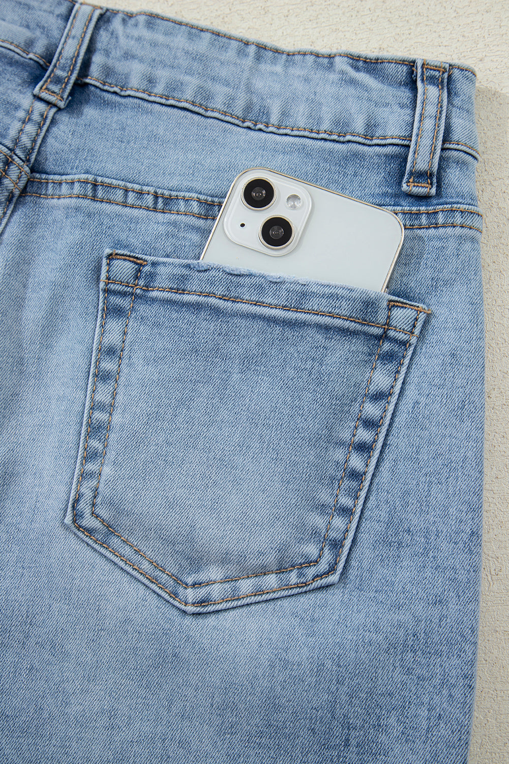 DON'T FIND ME JEANS
