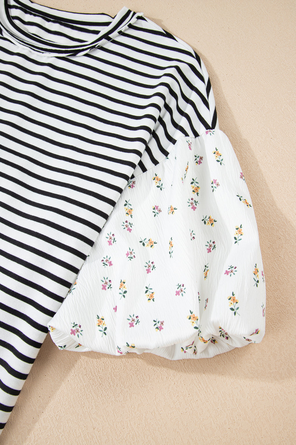 STRIPE & FLORAL TOP