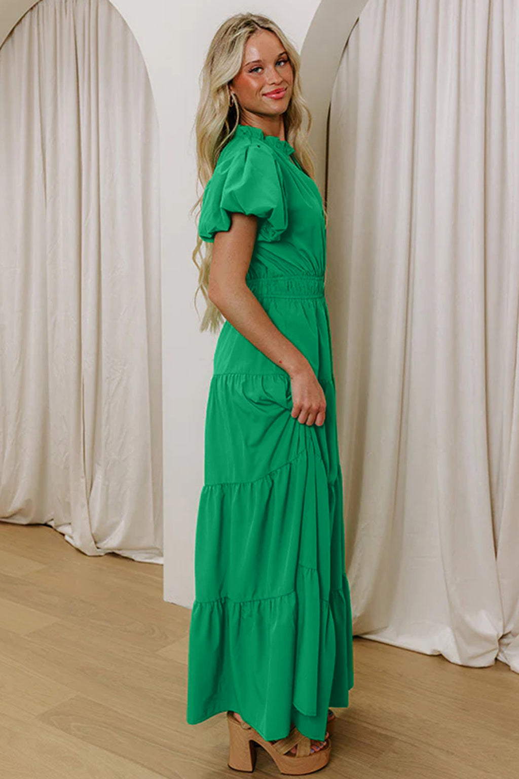NICE SUMMER DRESS